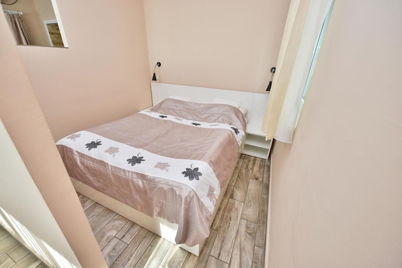 Panorama City Apartman Печ Екстериор снимка